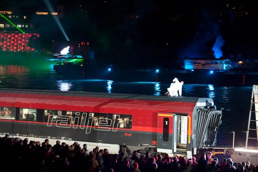 Vorschau Bild von ÖBB/Siemens railjet bei der Linzer Klangwolke 2010