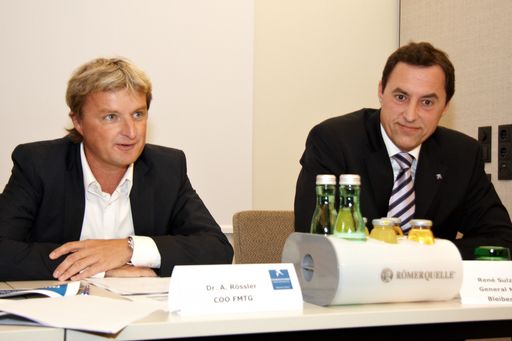 http://pressefotos.at/m.php?g=1&u=43&dir=201009&e=20100913_f&a=event