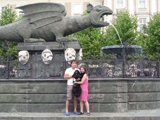  Gewinner Christoph Mitasch mit Freundin Susanne Kraft und Hund Tommy