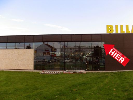 Vorschau Bild von Die erste REWE Group Photovoltaikanlage wurde installiert: zu Testzwecken am BILLA Markt in Vösendorf