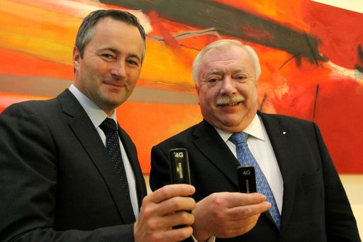 LTE Launch, Hannes Ametsreiter (Generaldirektor A1 Telekom Austria) und Bürgermeister Michael Häupl 19.10.2010