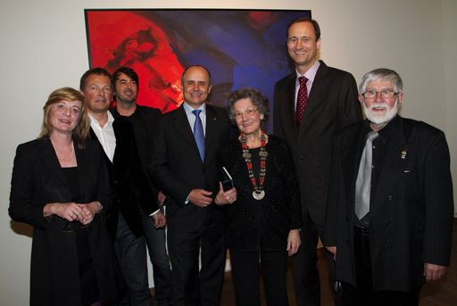  http://pressefotos.at/m.php?g=1&u=83&dir=201010&e=20101020_l&a=event 
Die Vienna Insurance Group - langjähriger Partner des Leopold Museum - zeigt nun erstmals die bedeutendsten Werke aus ihrer beeindruckenden Kunstsammlung.