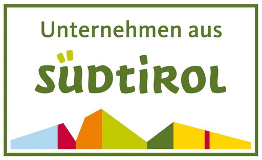 Das Standortzeichen "Unternehmen aus Südtirol" wurde für Unternehmen aus dem produzierenden Gewerbe und dem Dienstleistungssektor mit Produktions- und Unternehmensstandort Südtirol geschaffen und darf nur in der Unternehmenskommunikation eingesetzt werden.