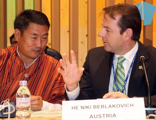 Umweltminister bei UN-Artenschutzkonferenz in Nagoya/Japan: "Es ist fünf vor zwölf" - UNO am Prüfstand
