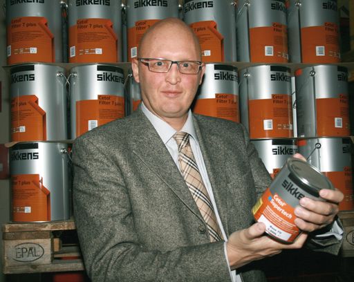 Martin Renggli, Geschäftsführer von AkzoNobel Österreich, setzt auf die stetige Weiterentwicklung umweltfreundlicher Farben.