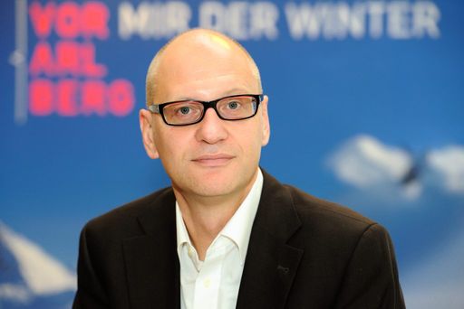 Vorschau Bild von Markus Dietrich hat am 1. August die Bereichsleitung "Markenkommunikation" bei Vorarlberg Tourismus übernommen. Davor war er als Leiter Marketing und Kommunikation bei der Volksbank Vorarlberg.