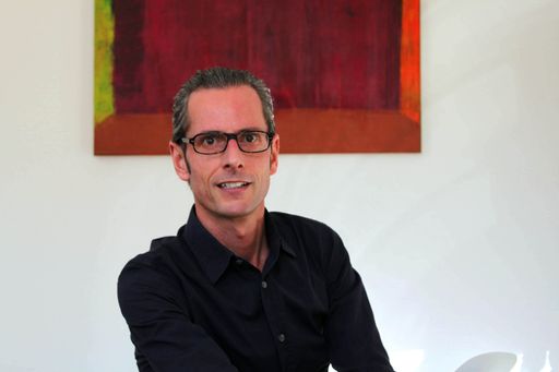  Per 01.11.2010 übernimmt der gebürtige Innsbrucker Alexander Wuelz die Geschäftsführung der Konsequent Werbe GmbH.