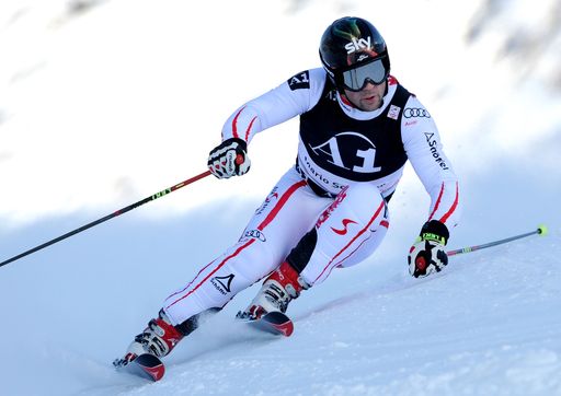 Das Sky-Logo ziert ab der neuen Weltcup-Saison den Helm von Mario Scheiber: Das Entertainment-Unternehmen ist neuer Partner des 27-jährigen ÖSV-Athleten aus Tirol.