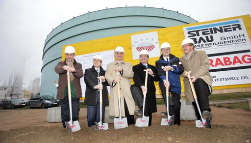 AGRANA und ARGE STRABAG Steiner nahmen am 12. November den Spatenstich zum Neubau eines 70.000 Tonnen Kristallzucker-Silos am Standort der Zuckerfabrik Tulln vor.