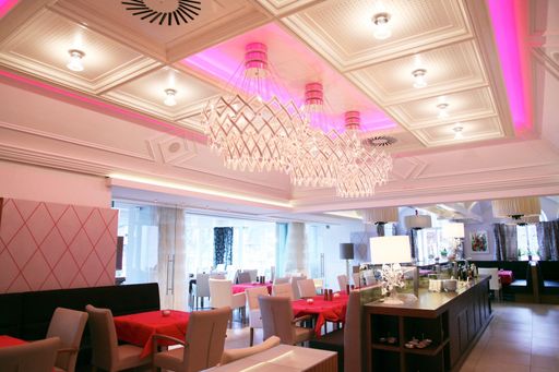 Vorschau Bild von cucina erotica a la lust.reich - im wunderschönen Ambiente des Restaurants werden aphrodisierende Dinners serviert