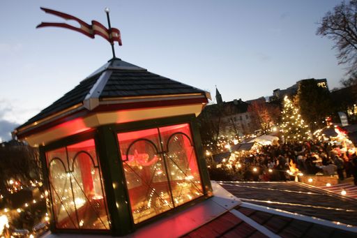 Weihnachtsdorf im Alten AKH