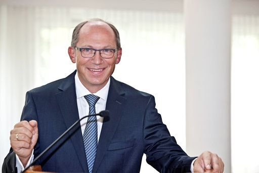 Der neue Präsident des Verbandes der Privatkrankenanstalten Österreichs Herr Primar Dr. Josef Macher.