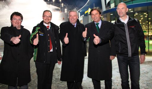v.l.n.r.: Architekt Gernot Ritter, GF Planai-Bahnen Dir. Mag. Ernst Trummer, LH Stv. Hermann Schützenhöfer, LH Mag. Franz Voves, BM Jürgen Winter