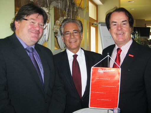 Im Bild v.l.n.r.: Frank Dicker, Fredmund Malik, Hans Roth
