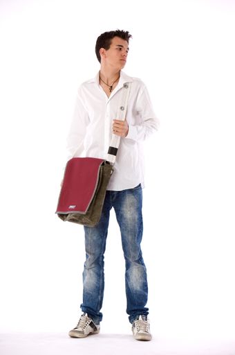  Das Kostümhaus Wien präsentiert eine neue Marke und ein neues Produkt: eine innovative Tasche vom hauseigenen Label wienzwoelf; mit dem "Tasche in Tasche System"; Handgefertigtes aus dem zwoelften Wiener Bezirk
