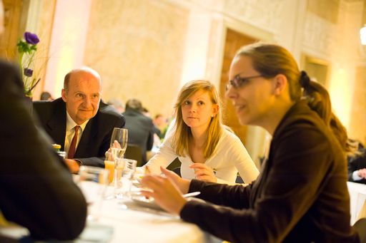 Vorschau Bild von Cross Table Dinner