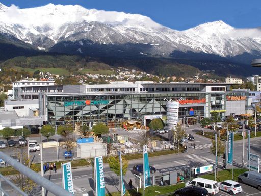  Einer der 7 Baumärkte der Würth Hochenburger GmbH in Innsbruck - mit der Übernahme der Fa. Schretter Ges.m.b.H & Co.KG wird die Expansion in Westösterreich fortgesetzt