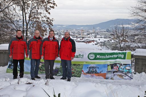 http://pressefotos.at/m.php?g=1&u=54&dir=201012&e=20101217_m&a=event