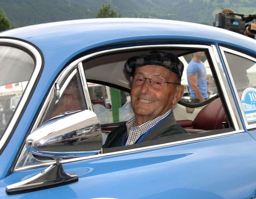 Vorschau Bild von In Erinnerung an den im Vorjahr verstorbenen legendären "Bergkönig" Sepp Greger (Bild) vergibt die Kitzbüheler Alpenrallye heuer erstmals den Sepp-Greger-Gedächtnis-Bergpokal.