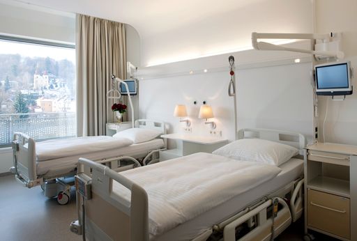 Vorschau Bild von Privat Klinik Maria Hilf in Klagenfurt: Patienten-Zimmer mit 4-Sterne-Komfort