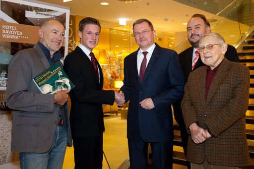 Künstler Willi Resetarits, Junior Direktor Lukas Fasching, Hoteldirektor Savoyen Vienna - Hannes Mauthe, GF Austria Trend Hotels Gerhard Messinger, Bühnenlegende Otto Tausig