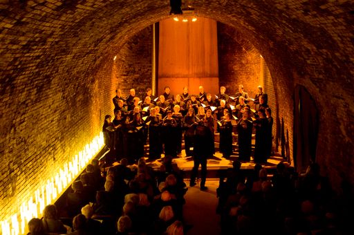 Vorschau Bild von Arnold Schönberg Chor in der Basilika des LOISIUM