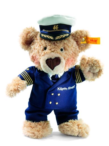 Das Maskottchen "Käpt'n Knopf" wurde eigens für die exklusive Kooperation zwischen Steiff und Hapag-Lloyd Kreuzfahrten gestaltet und ist künftig Aushängeschild auf allen Familienreisen von Hapag-Lloyd Kreuzfahrten.
