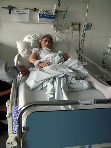  Margarethe Linseis im Spital