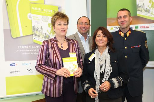 http://pressefotos.at/m.php?g=1&u=66&dir=201103&e=20110310_c&a=event
Im Bild v.l.n.r.: Mag. Vera Aue (Direktorin Lise-Meitner Realgymnasium), Herr Markus Gruber (Herausgeber CAREER & CAREER Guide), Mag. Monika Elsik (Institutsleiterin-Stv. des WIFI
Österreichs), Herr Major Manfred Ihle, B.A. (Landespolizeikommando
Wien)