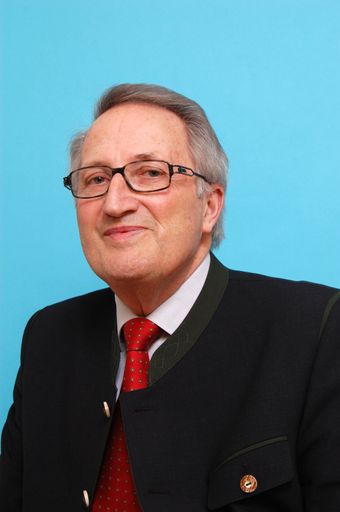Ehren-Obmann des Vereins "Bauern für Bauern" Johann Schinko (Maschinenring)
