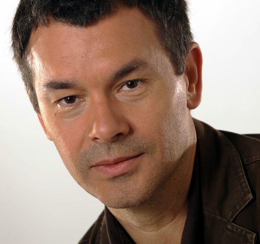 ORF-Redakteur Zoran Dobric erhält den "Prof. Claus Gatterer Preis 2011" des ÖJC.