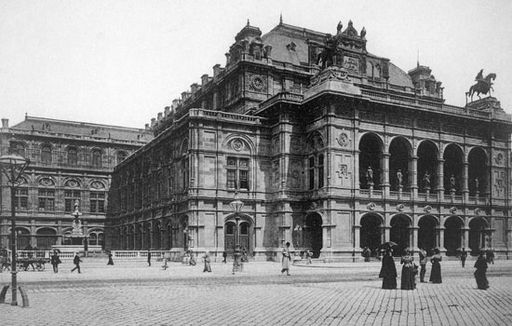 Vorschau Bild von Ansicht über das Eck Opernring/Kärntnerstraße. Damals "k.k. Hof-Oper".