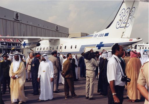 Vorschau Bild von Hotspots der Weltgeschichte: Tyrol Air Ambulance in den Arabischen Emiraten.