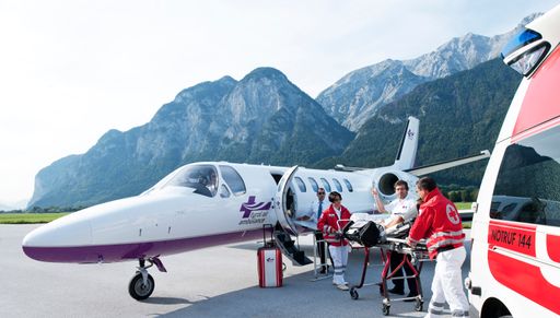 Vorschau Bild von Gold Safety Award für 81.000 unfallfreie Flugstunden: Die Tyrol Air Ambulance betreibt eine Flotte von Ambulanzjets der Typen Citation und Gulfstream.