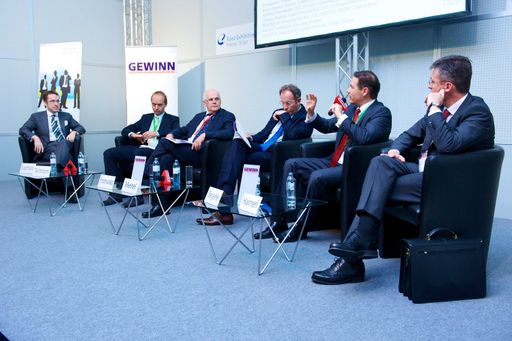 Vorschau Bild von Personen v.l.n.r.: Philipp Kaufmann (ÖGNI-Präsident), Richard Teichmann (Bischoff & Compagnons), Wolfhard Frommwald (CA Immo), Wulf Meinel (ICG), Thomas Beyerle (IVG Immobilien AG), Franz Haimerl (LeitnerLeitner).