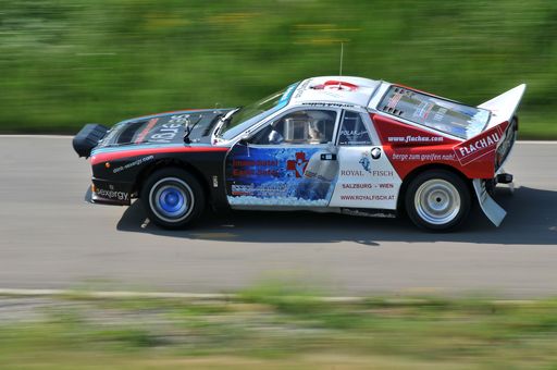 Der legendäre Lancia 037 Evo2, gesponsert von "cool down by protected GROUP" und pilotiert von Peter Freisinger, als Safety Car bei der Judenburg-Pölstal-Rallye 2011..Bild: (C)protected-GROUP