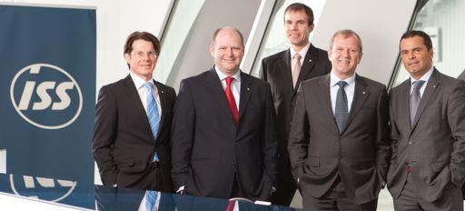 Das Management von ISS Facility Services Österreich (von links nach rechts):  Ing. Reinhard Poglitsch, MBA; Mag. Michael Krottmayer; Thomas Hinnerskov, MSc; Dr. Kurt Babirath; Erich Steinreiber