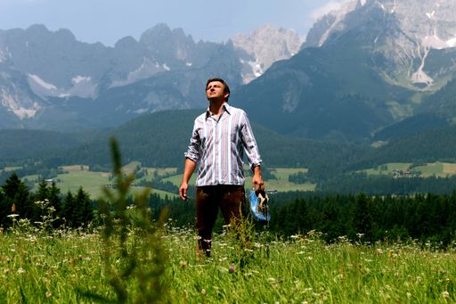 Der Fantag mit Hauptdarsteller Hans Sigl am 16. September ist das Highlight der Bergdoktorwoche.