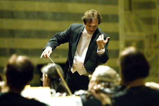  Der gebürtige Argentinier Jorge Uliarte gründet ein neues Musikfestival in Orvieto, welches vom 8. bis 17. Juli 2011 stattfindet