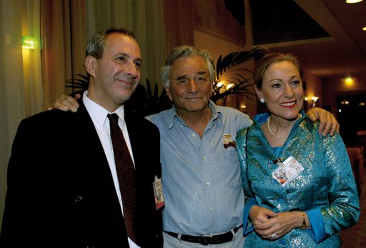 von li nach re: Energy Globe Gründer Ing. Wolfgang Neumann, Peter Falk, Dr. Benita Ferrero-Waldner (damals österr. Außenministerin), Energy Globe TV Gala 2003, Linz, Design Center