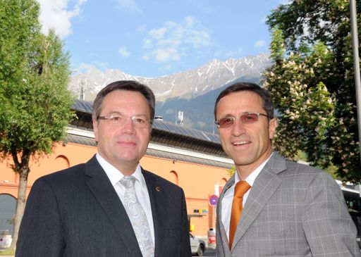  Tourismusreferent LH Günther Platter und Tirol-Werber Josef Margreiter(re.) luden zum Tourismusforum in Igls.