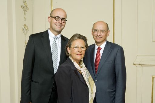 Rechtsanwaltskammer Niederösterreich präsentiert Studie "Erfahrungen der Österreicher mit Anwälten und Gerichten sowie ihre Einstellung zum Justiz- und Rechtssystem"