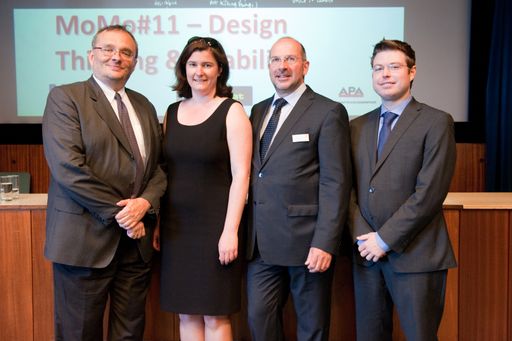 Vorschau Bild von Beim MobileMonday #11 sprachen Experten über Usability&Design - Personen (v.l.): Andreas Schabus (Microsoft), Verena Krawarik (APA - Austria Presse Agentur), Walter Buchinger (Emporia) und Peter Strassl (USECON).