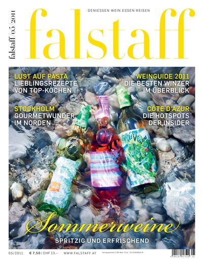 Falstaff 05/11: In der Titelgeschichte "Gaumen auf Sommerfrische" führt das Wein- und Genussmagazin durch das in Österreich reiche Angebot an sehr lebendigen und rassigen Weinen, die sich ideal für den Genuss im Freien eignen.