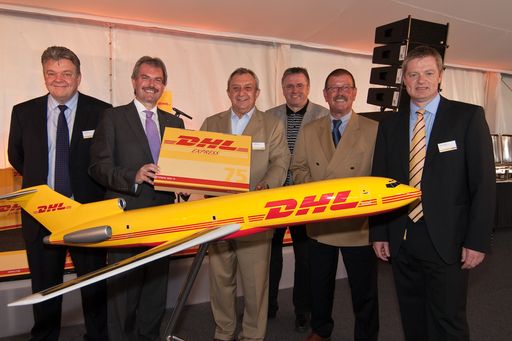 Vorschau Bild von Eröffneten feierlich die erweiterte Österreich-Zentrale von DHL Express in Guntramsdorf: John Pearson (CEO DHL Express Europa), LR Mag. Karl Wilfing, Karl Sonnweber (Bürgermeister, Guntramsdorf), Herbert Loidolt (Geschäftsführender Gemeinderat, Guntramsdorf), Wolfgang Peter Albeck (Managing Director Area Express Germany/Austria) und Ralf Schweighöfer (Managing Director DHL Express Austria).