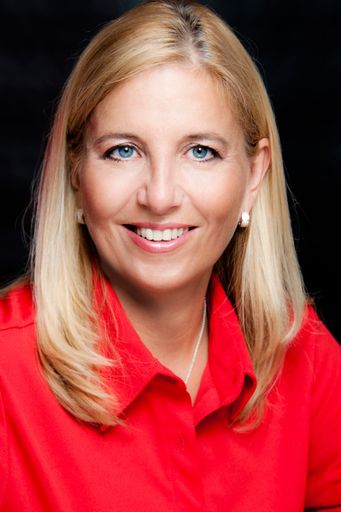 Vorschau Bild von Manuela Hofbauer-Paganotta, Branchenleiterin Handel & Agenturbetreuung und stellvertretende Bereichsleiterin Vermarktung