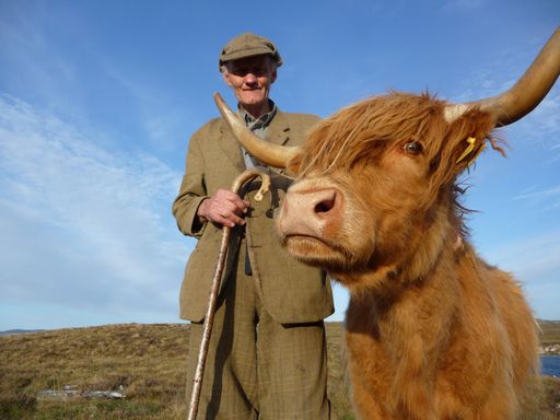 Die reiche Flora und Fauna Schottlands ziehen viele Menschen in ihren Bann - nicht nur die Highlands und die schroffen Küsten.