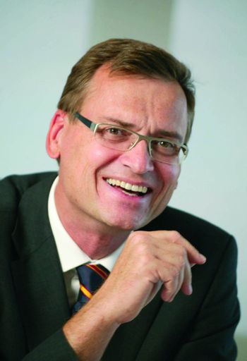  Mag. Thomas Kralinger.