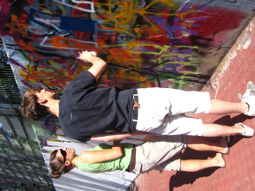 Vorschau Bild von Antia Strassmayer und Graffiti-Künstler OHM