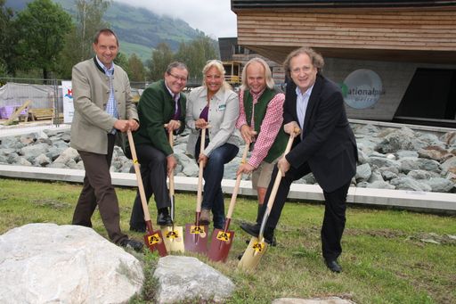 Am 16. September erfolgte der Spatenstich zum Bau des 360 Grad Panorama Natur- und Gipfelerlebnisses Nationalpark Hohe Tauern.